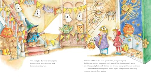 Paddington’s Trick or Treat: A funny Halloween picture book – great for children aged 3+